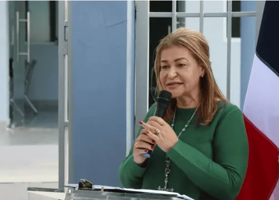 Gobernadora de Ocoa pide concluir investigación marihuana.