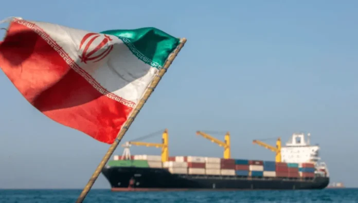 Irán cierra el estrecho de Ormuz.