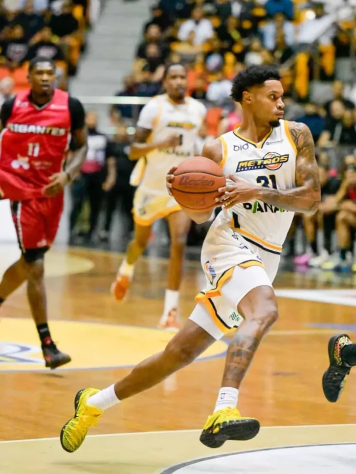 Metros de Santiago celebran victoria en final