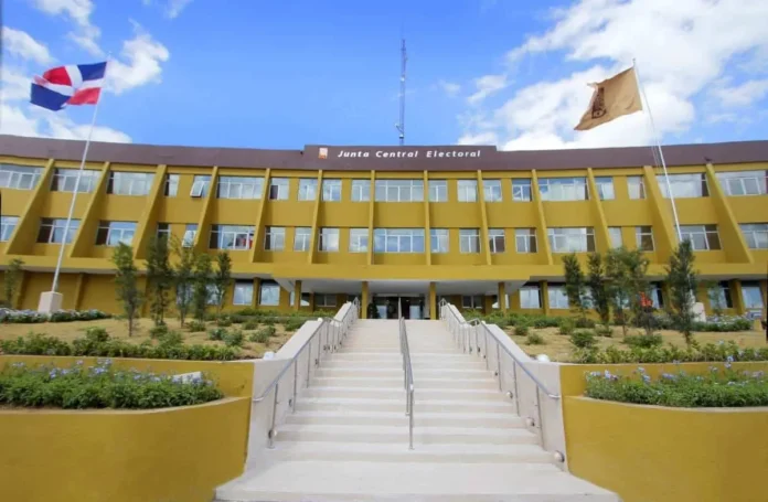 Latin Events solicita retención de fondos JCE