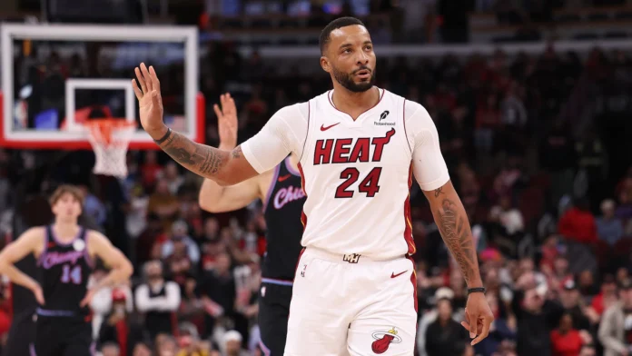 Norman Powell se une a los Bulls.