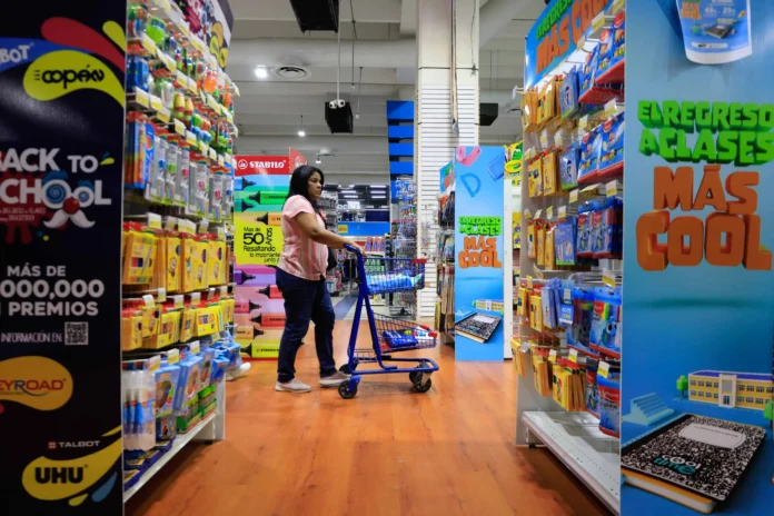 Aumento en costos educativos y transporte escolar