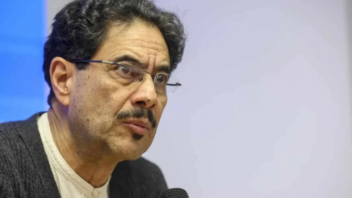 Iván Cepeda anuncia desobediencia civil en Colombia.