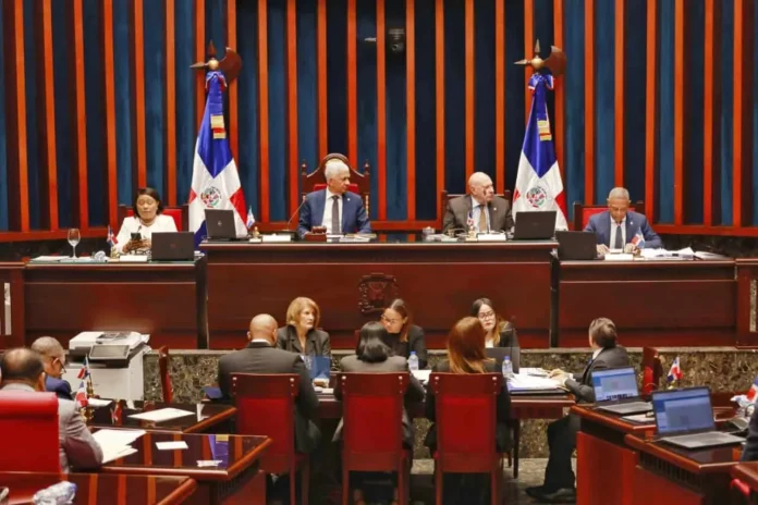 Senado aprueba reforma policial y uso de fuerza
