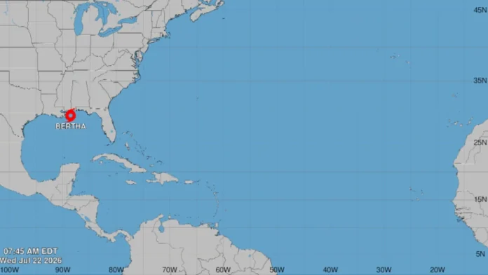 Huracán Fausto y tormenta Bertha impactan.