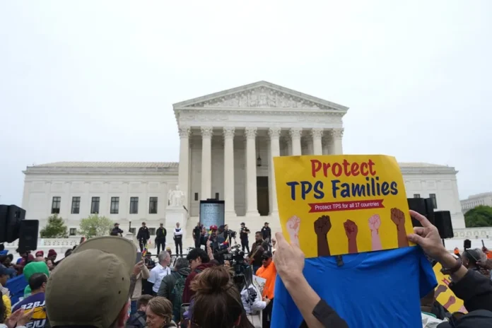 Fin del TPS amenaza a haitianos en Florida.