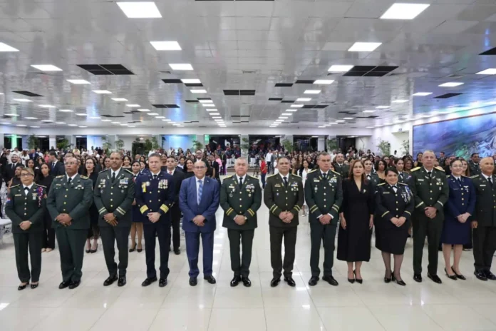 Graduación de 144 médicos especialistas en Unade