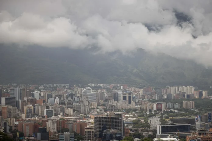 Lluvias amenazan el Waraira Repano en Venezuela