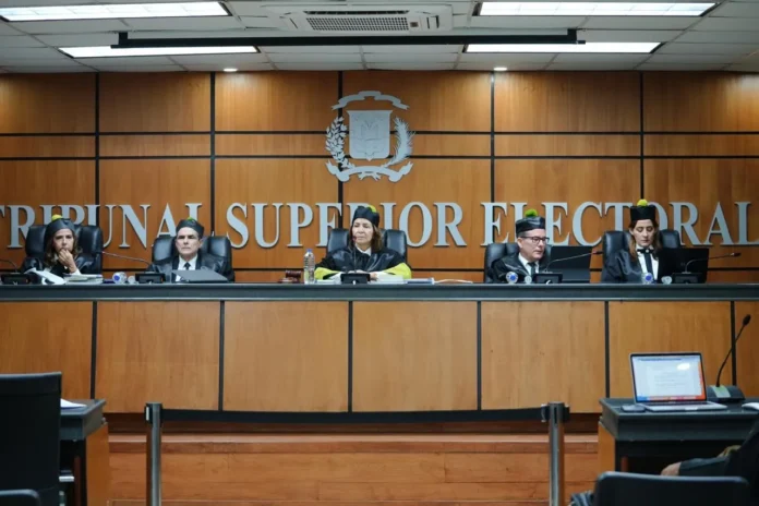 TSE declara inadmisible amparo contra JCE.