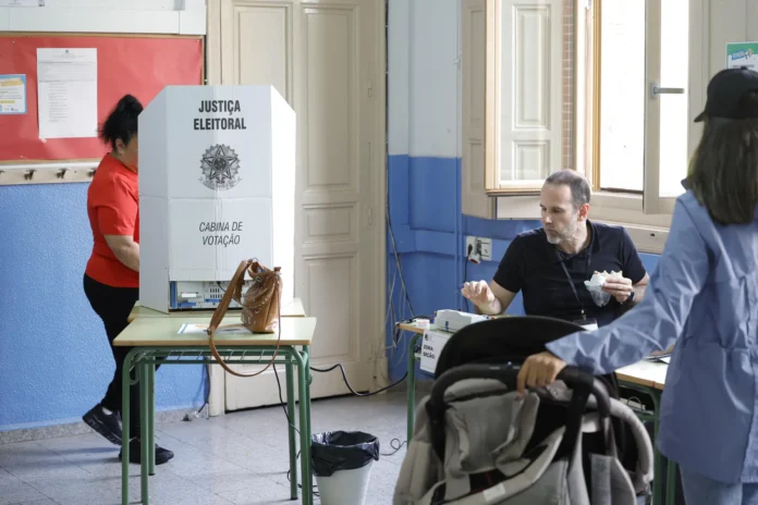 Policía brasileña archiva investigación electoral EE.UU.