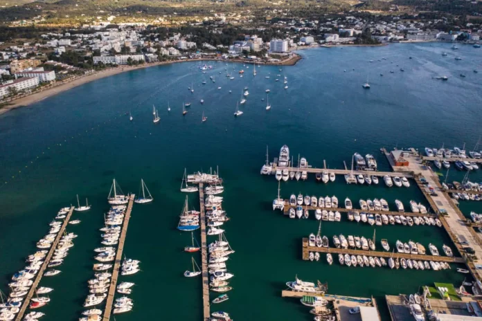 Marinas en República Dominicana: impulso turístico y comunitario.