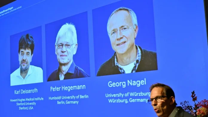 Premio Nobel de Medicina 2023 en optogenética.