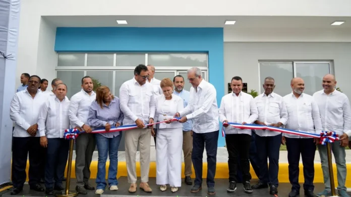Inauguración de hospital en Ocoa por Abinader.