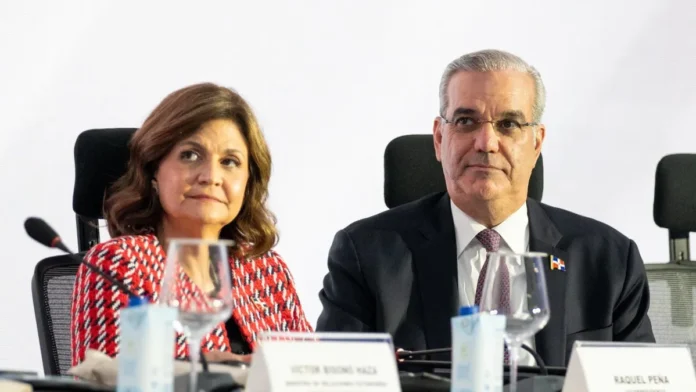 Abinader presenta estrategia económica Meta RD 2036