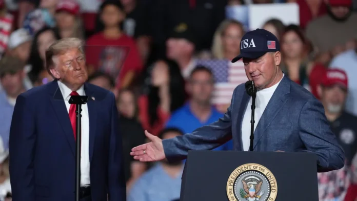 Trump entrega Medalla de Libertad a Clemens