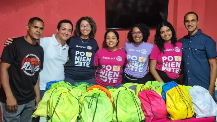 Voluntariado juvenil y compromiso social en acción.