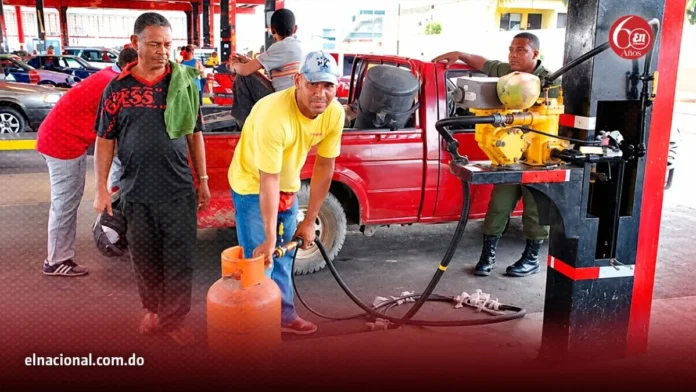 Aumento de precios de combustibles en octubre