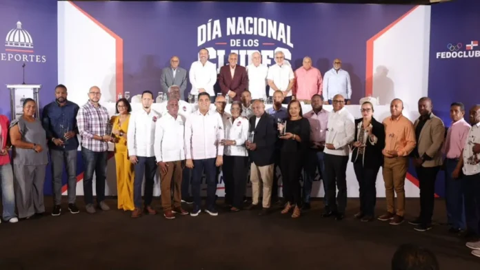 Reconocimiento a clubes destacados por Miderec