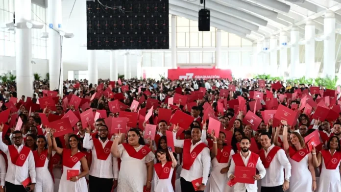 Graduación INTEC 2023: 945 nuevos profesionales