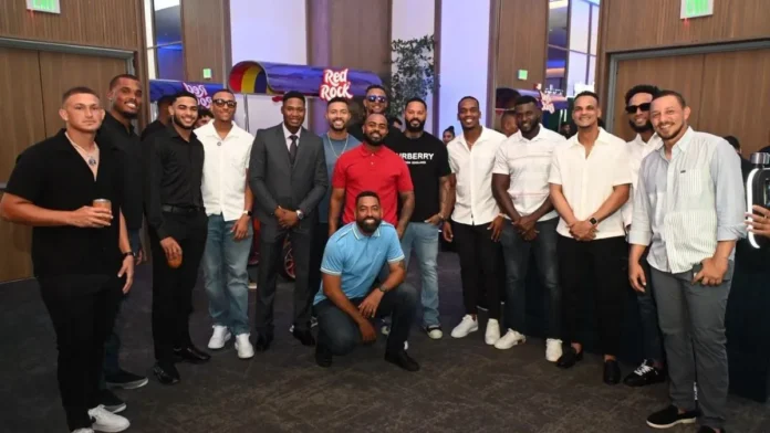 Tigres del Licey presentan nuevos importados y premio