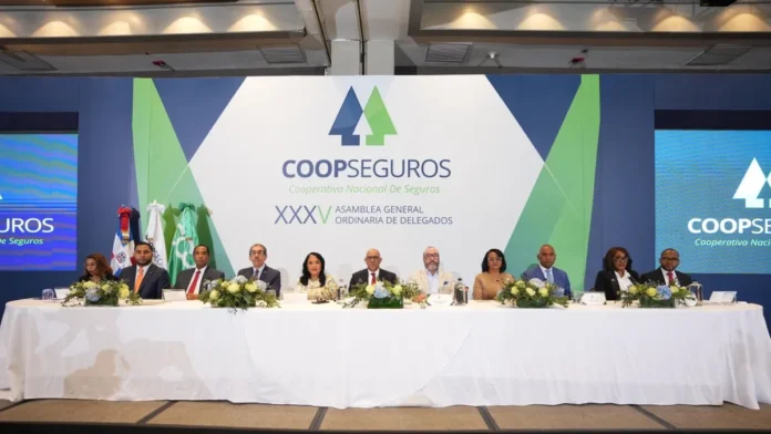 COOPSEGUROS busca ser top 10 aseguradoras.