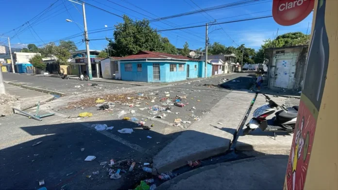 Huelga en Bonao por promesas incumplidas