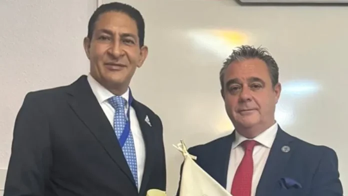 Dominicanos celebran logros de Iván Gatón.