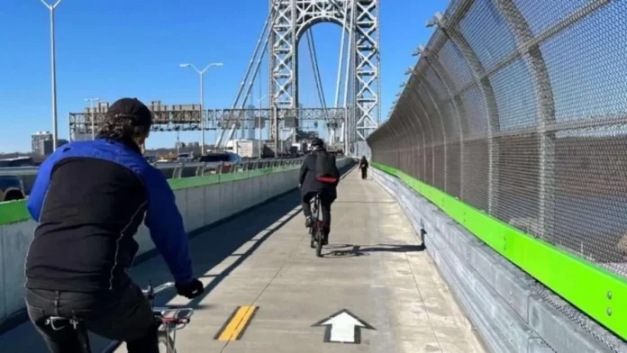 Reapertura del sendero peatonal del puente.
