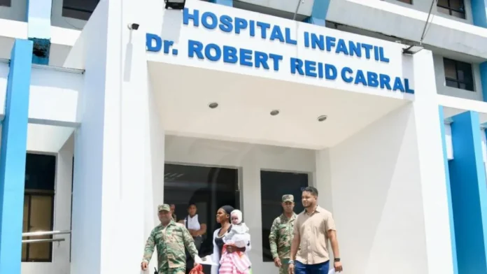 Reducción de deuda en Hospital Robert Reid Cabral