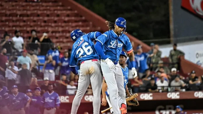 Tigres del Licey vencen a Gigantes 14-1