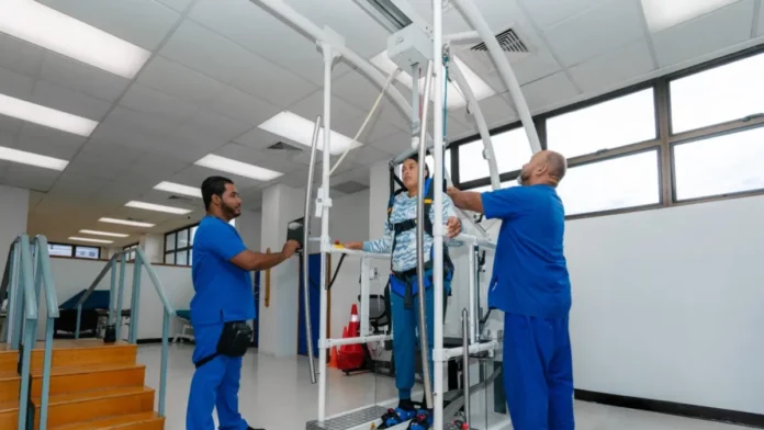 Robot de rehabilitación en Hospital Plaza de la Salud
