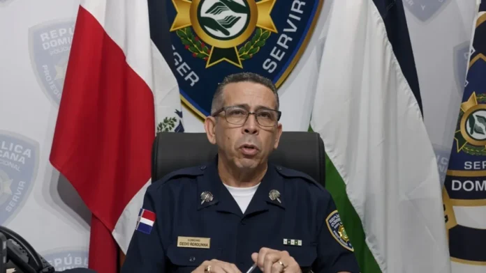 Policía busca a Martín Encarnación por asesinato
