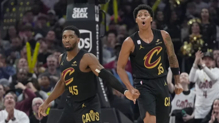Meleek Thomas brilla en victoria de Cavaliers