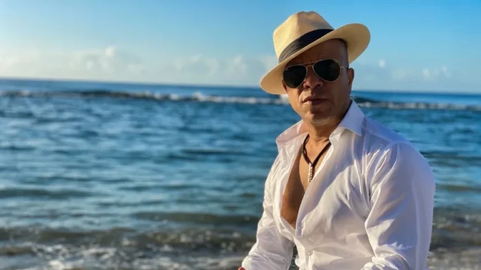 Mayo Mayor homenajea a 