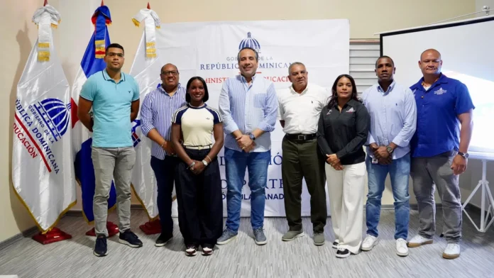 Clínica de atletismo para maestros de educación.