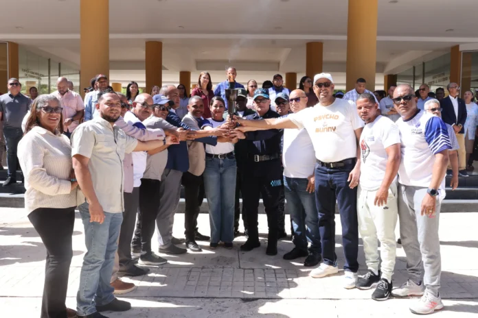 Antorcha de los Juegos Tony Barreiro UASD