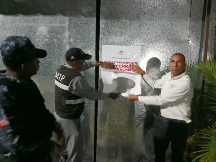 COBA cierra bar por riñas en La Vega
