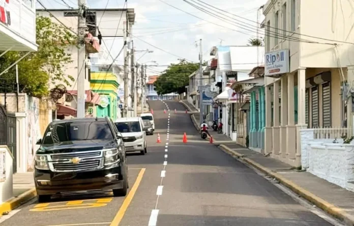Señalización vial en San Felipe de Puerto Plata