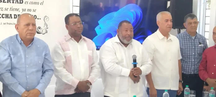 Colmaderos piden apoyo para facturación electrónica.
