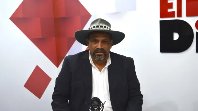 Integración de haitianos en tropas salvadoreñas.