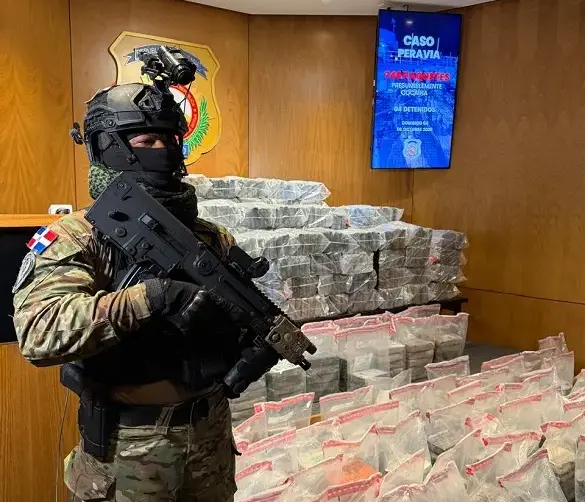Interceptan narcolanchas con cocaína en Baní