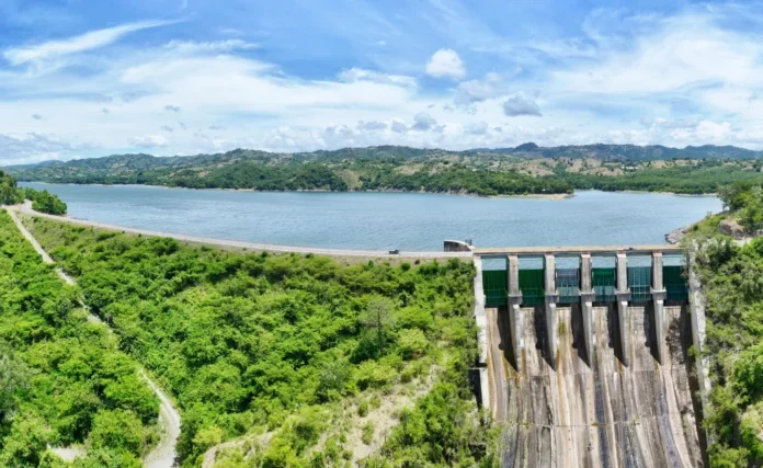 Lluvias mejoran niveles de presas dominicanas