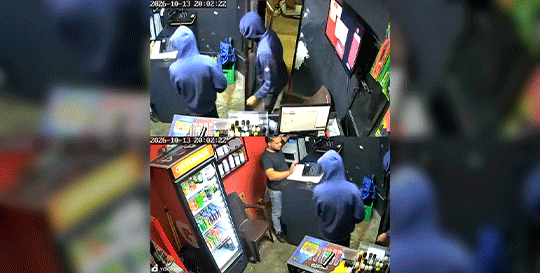 Policía busca asaltantes encapuchados en SFM.