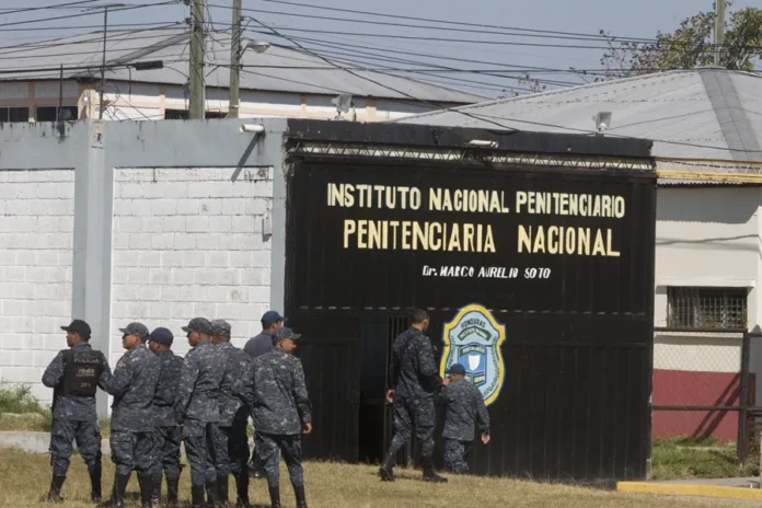 Honduras aprueba penas severas para pandilleros