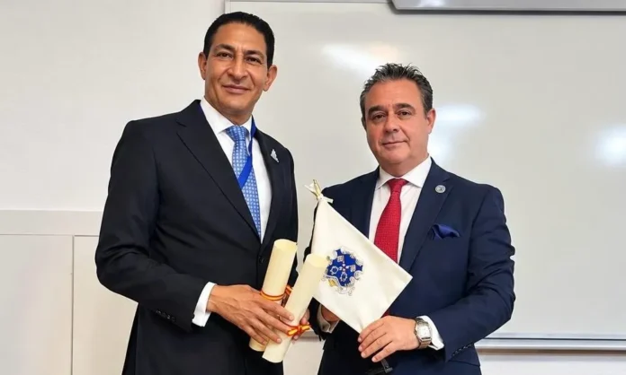 Iván Gatón, embajador del Premio Isabel I.
