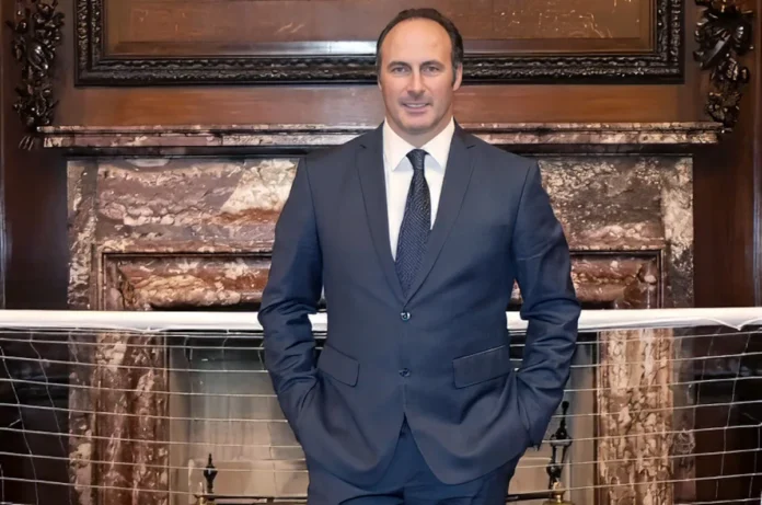 Rafael Vega candidato a presidencia de FIFA