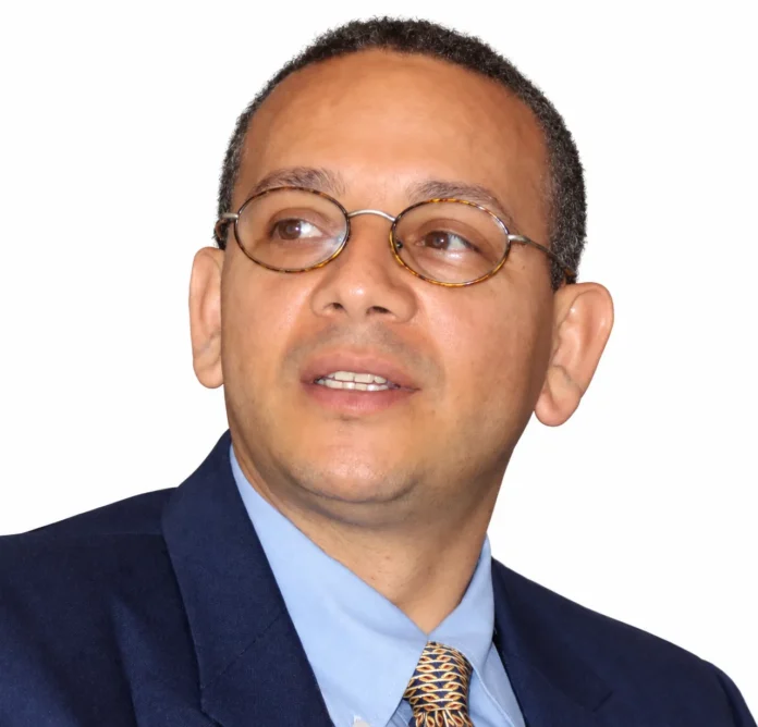 José Acosta, escritor dominicano en Nueva York.