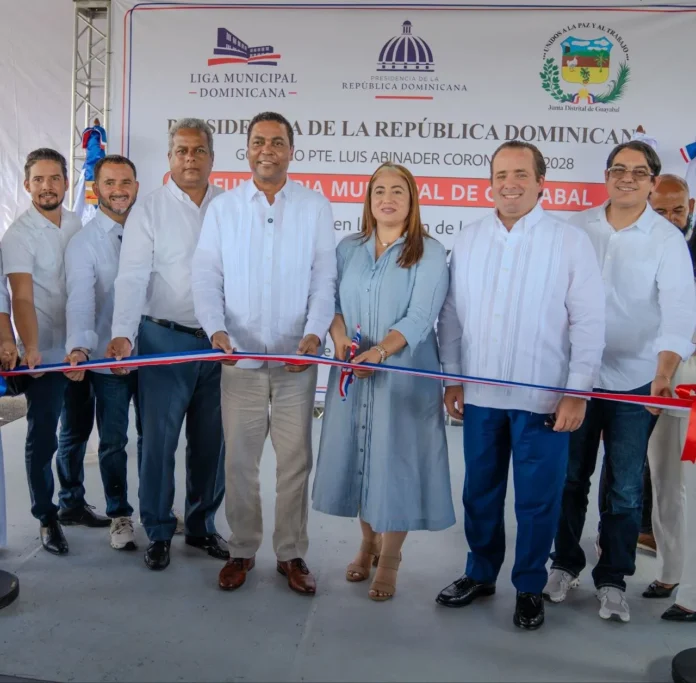 Inauguración de funeraria en Guayabal.