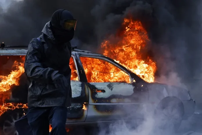 UE condena violencia en protestas de Francia