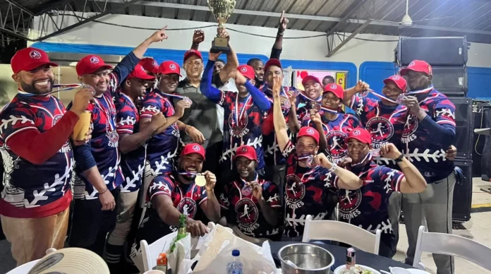 Trabucos-2012 campeones de softbol Lisoa 2026